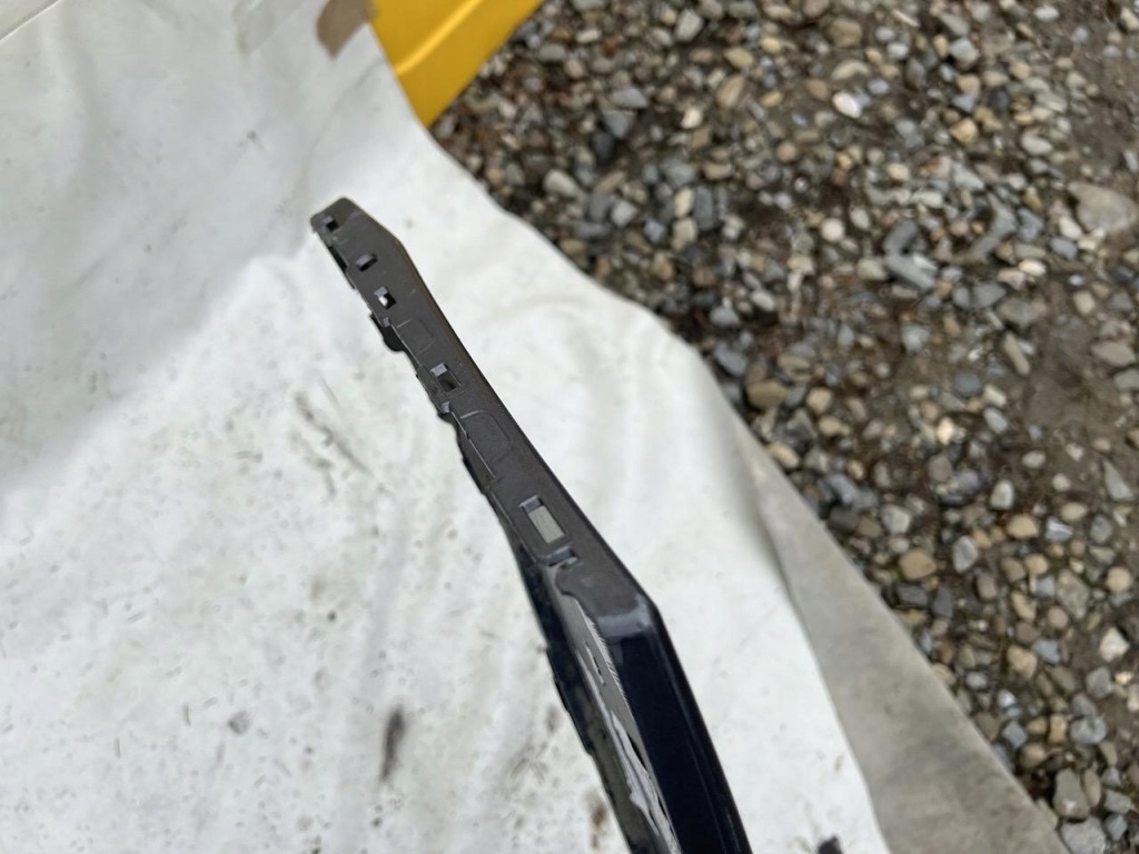 Бампер перед renault trafic iii 3 lift 20- в Україні