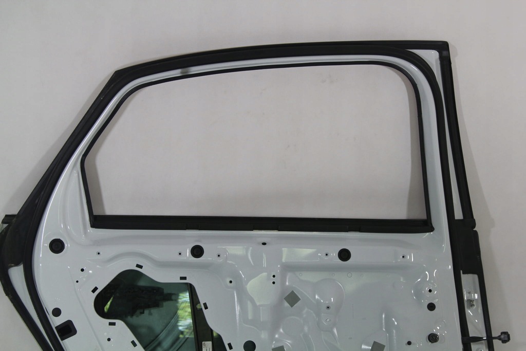 фото №8, Дверь левая задняя ls9r audi a8 4h d4 long w цвет