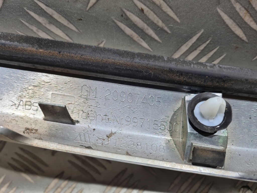 фото №3, Молдинг хром кришки накладка opel zafira c