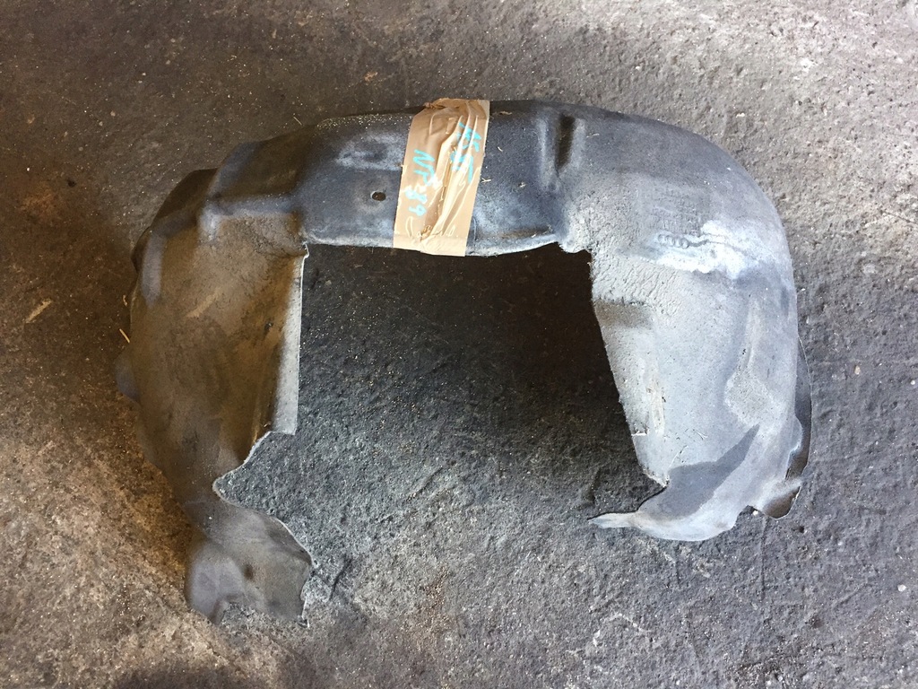 фото №6, Audi a5 8t подкрылок обшивка правое передние 08-11r