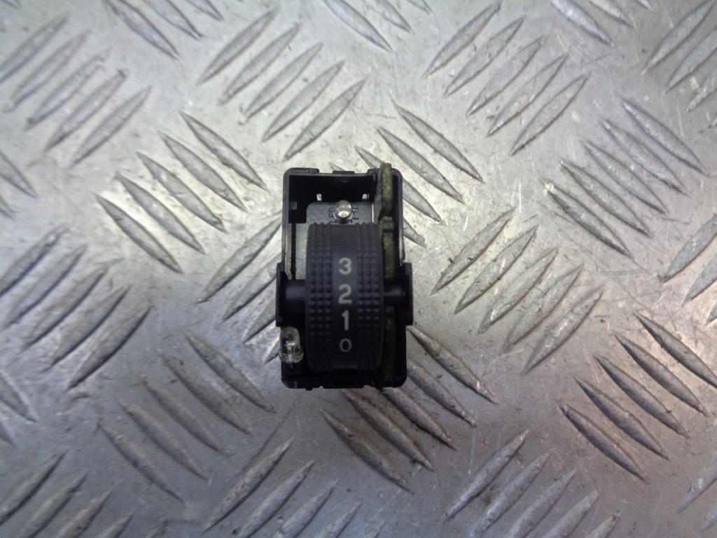 фото №1, Переключатель панель регулировки света kia rio ii