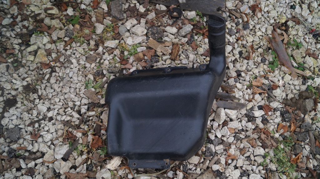 фото №1, Бачок жидкость распылителя daf 1395412