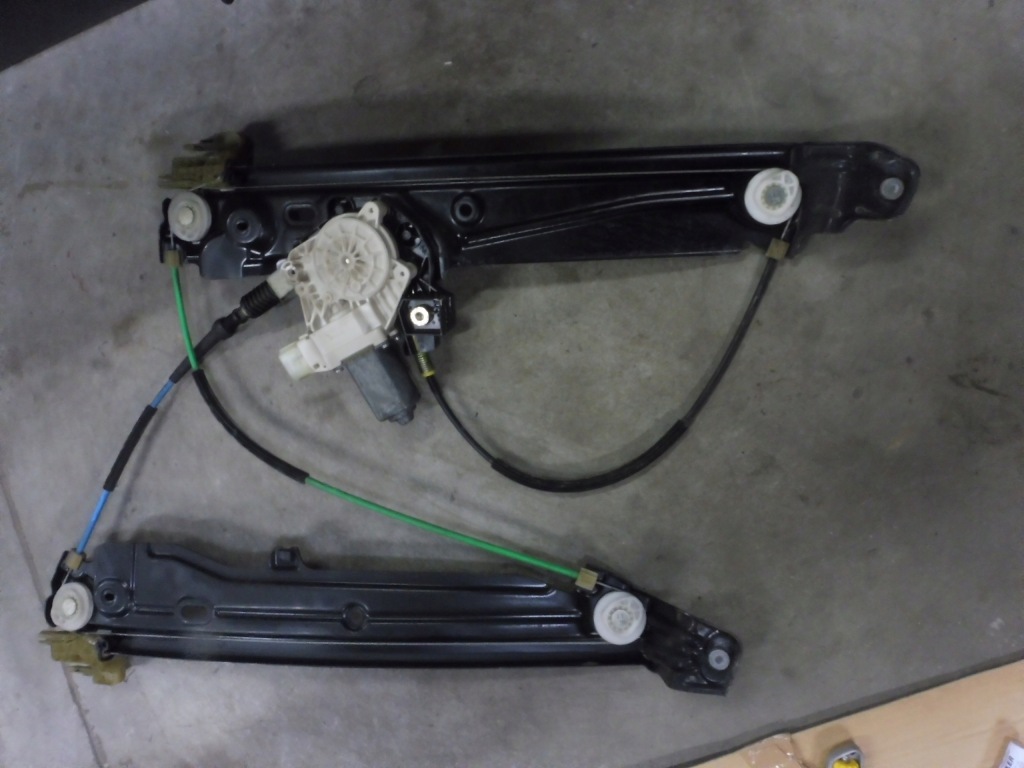 Купить Bmw f10 f11 подъемник стекло перед правый 7227130