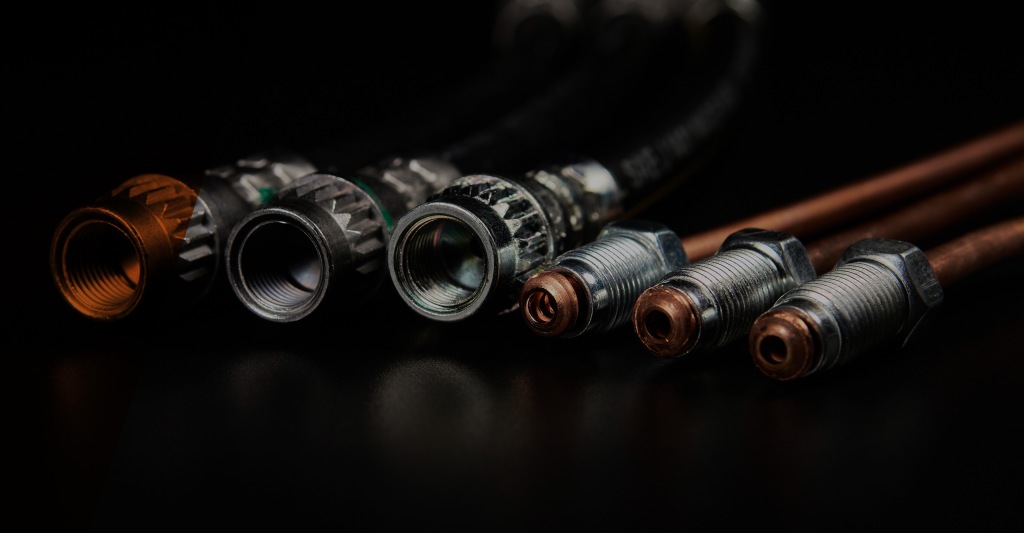 Дроти гальмівні жорсткий opel zafira a вісь  передня колесо праве  ліве abs pl в Україні