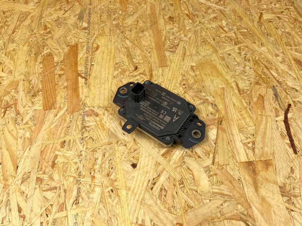 фото №6, Радар датчик distronic toyota yaris iv cross p21 88210-0d010 2020-