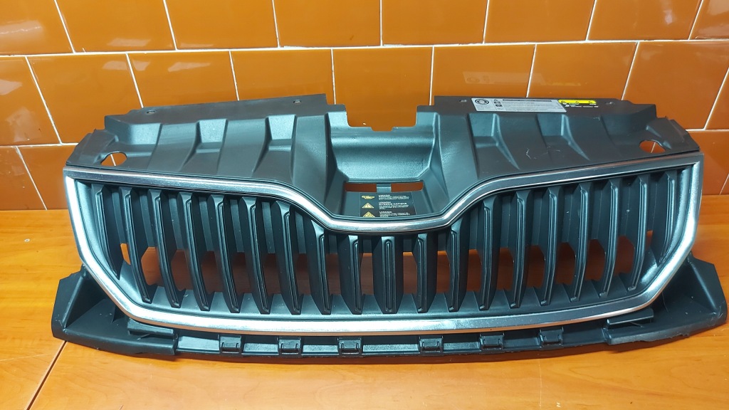 фото №1, Решётка радиатора решётка радиатора бампера перед skoda fabia iii 14-18
