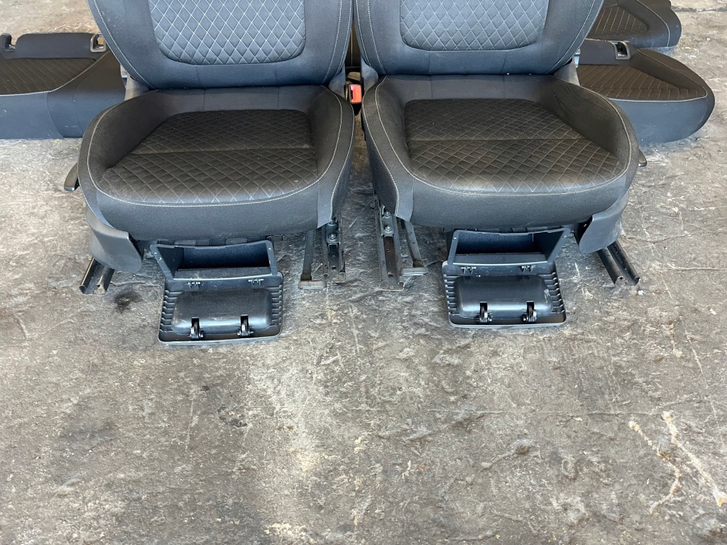 фото №8, Сиденья заднее сиденье skoda fabia iii 6v 16r комплект ładne europa