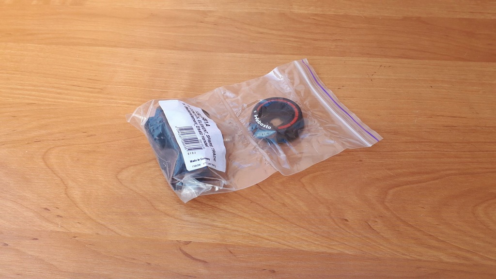 фото №8, Вимикач блок керування обігріву webasto 1322581a