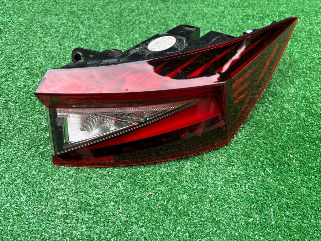 фото №1, Лампа задняя led правая skoda enyaq iv 5la 945 208c