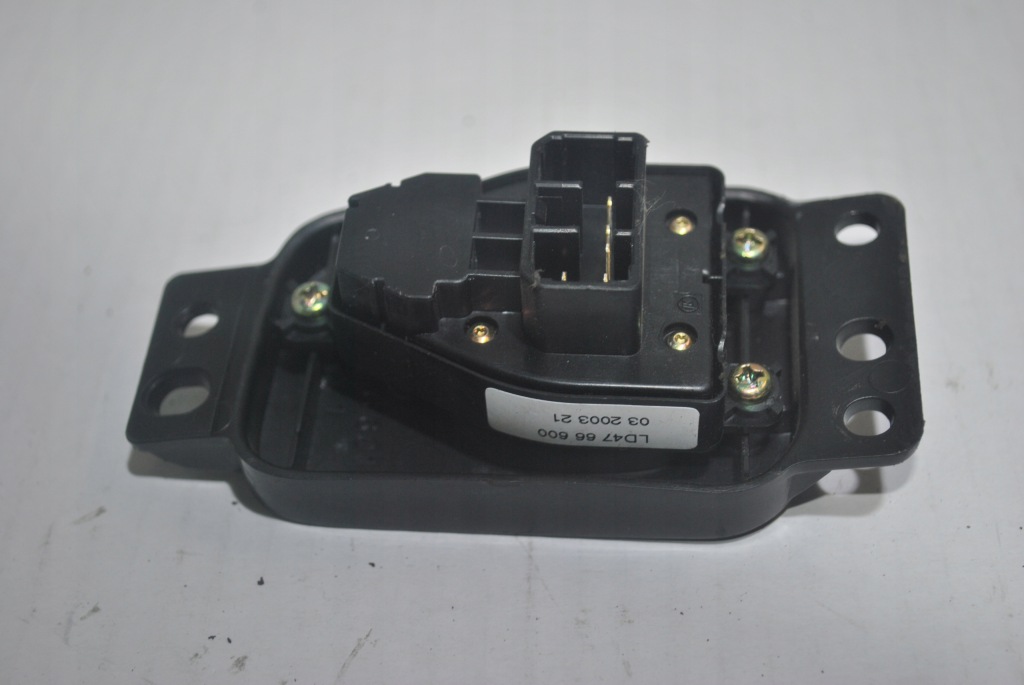 фото №4, Перемикач регулювання дзеркал mazda mpv ld4766600