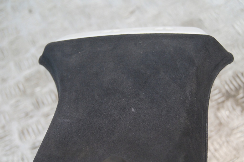 фото №5, Bmw x6 f16 m50d защита стойка правая alcantara