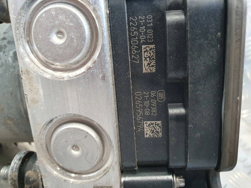 фото №7, Renault clio v 19-23 1.0 tce насос тормозная abs