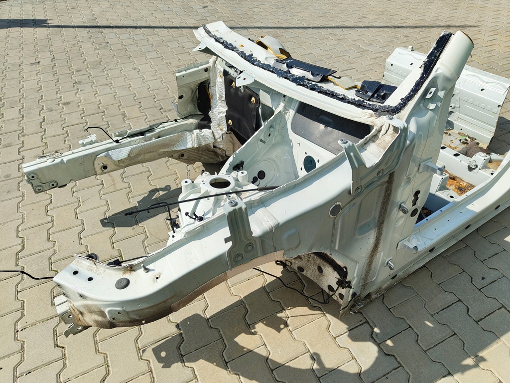 фото №1, Bmw x3 g01 четверть лонжерон блок двигателя чашка a300