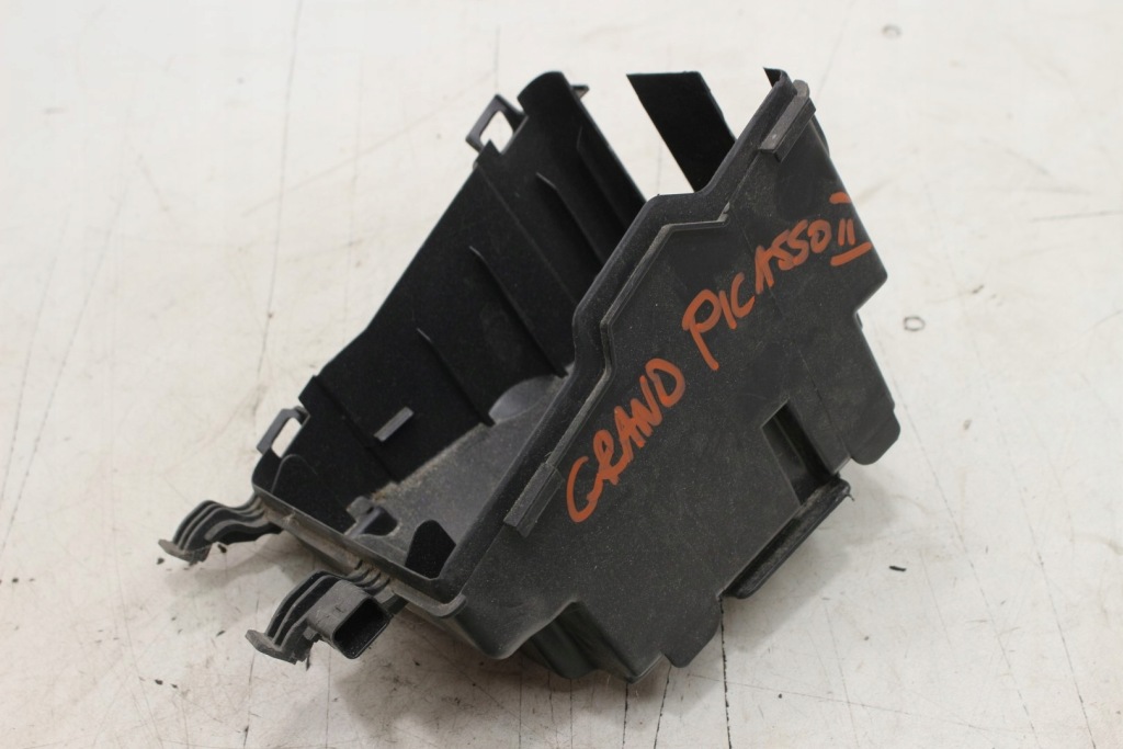 фото №1, Корпус предохранителей citroen c4 picasso ii