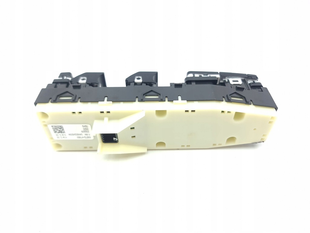 фото №7, Kia niro 2024 перед сторона правая кнопки окон