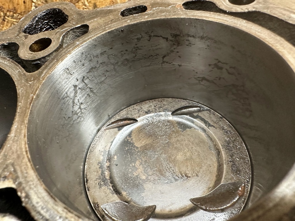 фото №10, Блок двигателя dół wał поршни 1.4 opel chevrolet ampera a14xfl