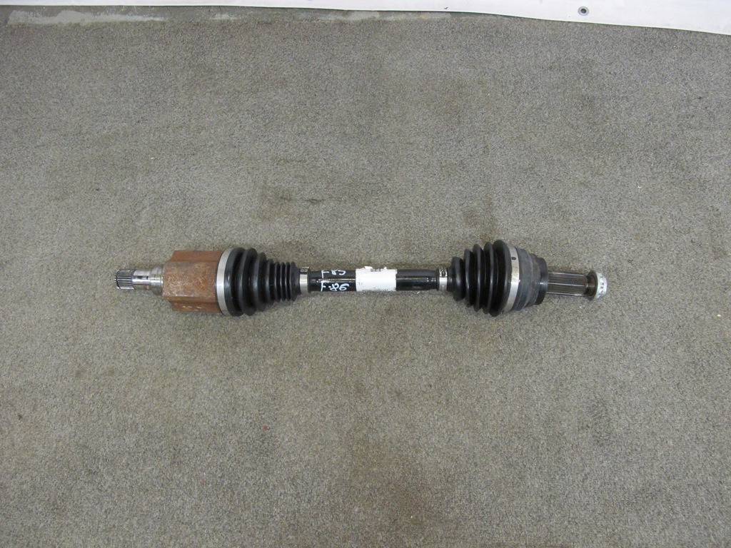 фото №1, Привідний вал передня bmw f85 f86 m-power 7629883