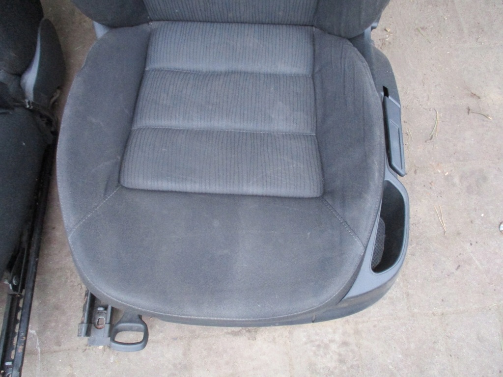 фото №6, Skoda octavia ii сиденье левый lub правый водителя пассажира чёрный ремни