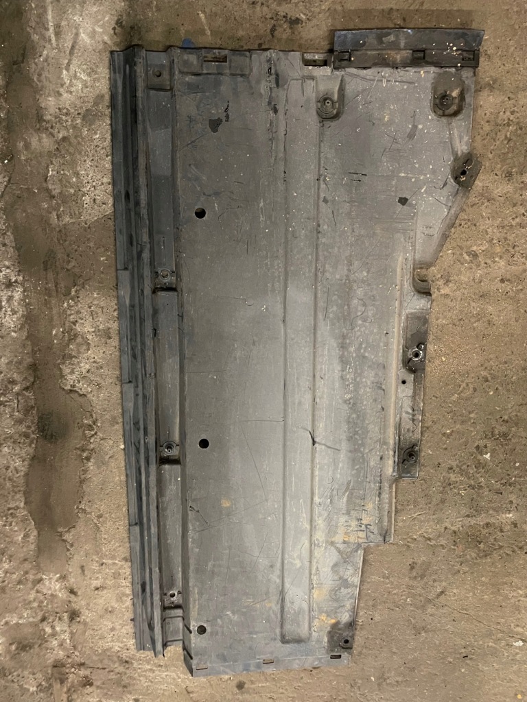 Audi a4 b8 a5 захист плита підлога підвіска ліва Зі Шроту