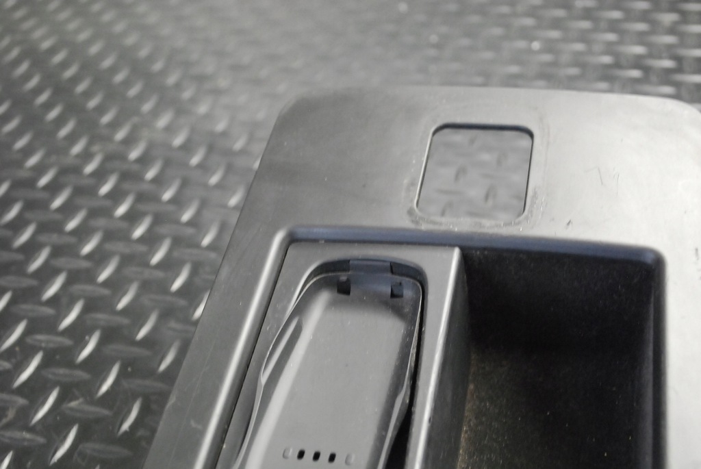 фото №7, Основа телефону бардачок audi a8 d3 4e0863075f