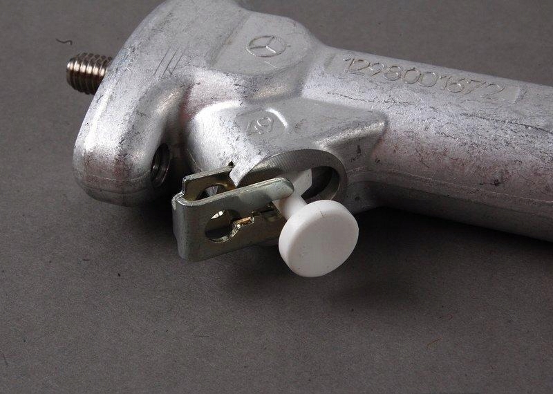 фото №9, Циліндр верхньої частини кабріолет mercedes benz e 200 300 ce 24