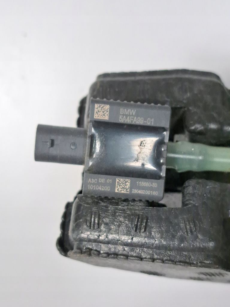 фото №10, Bmw g01 lift lci абсорбер пена 9451169 датчик защиты пешеходов 5a4fa99