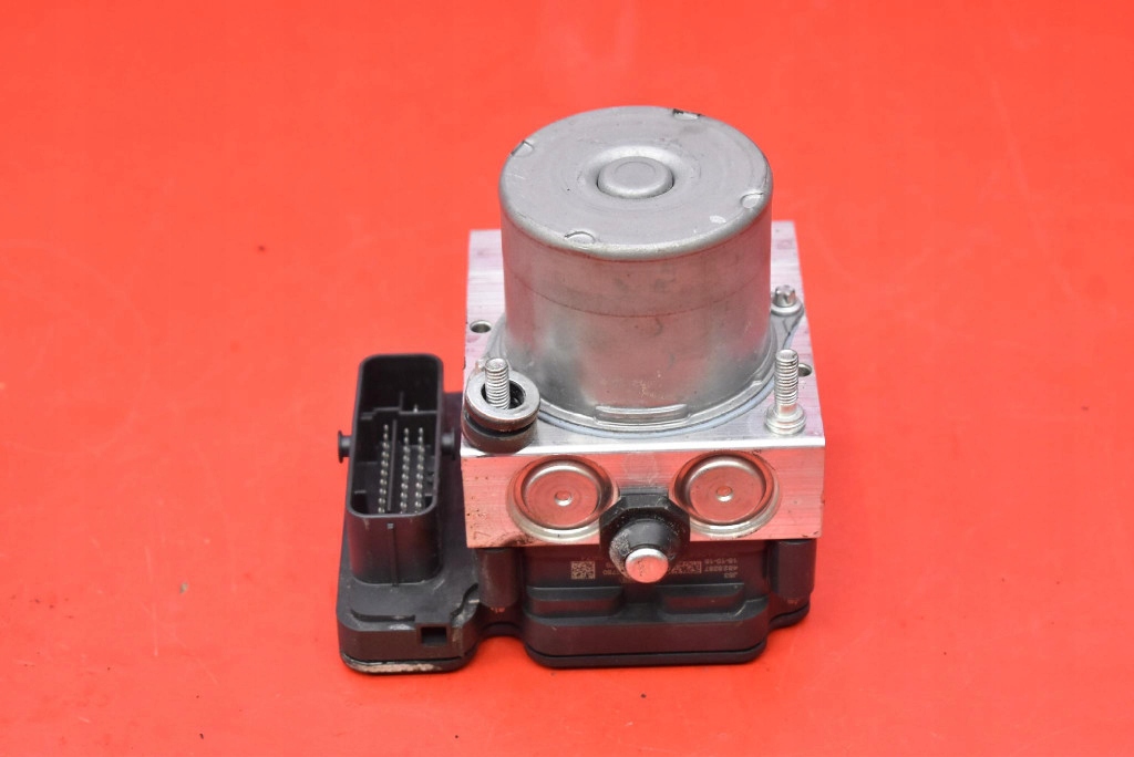 фото №5, Насос abs nd5p437a0 mazda mx5 mx-5 4 iv nd 2.0 skyactiv lift 15-21