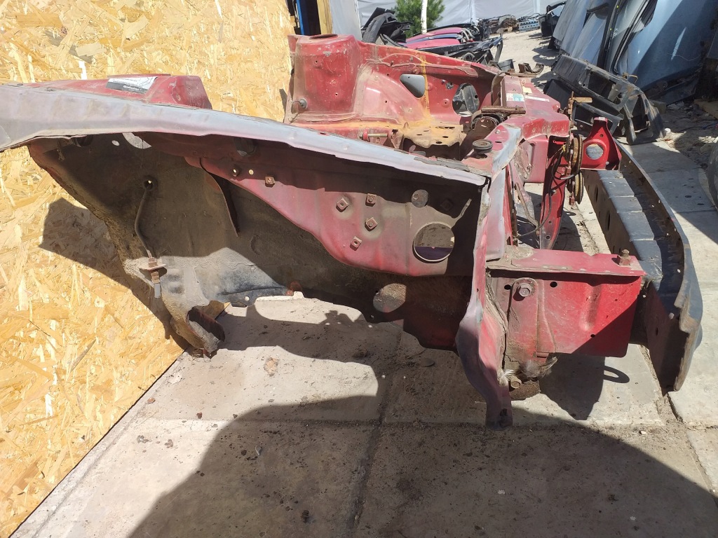 фото №5, Celica v 5 pas передний усилитель передний панель фары