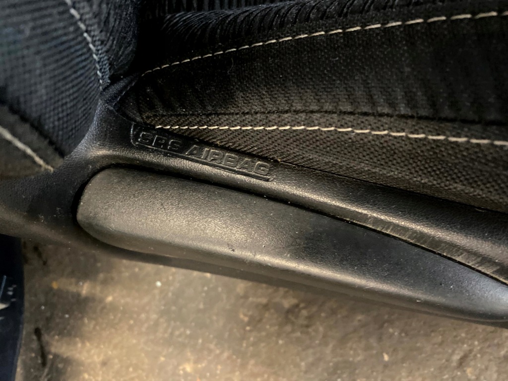 фото №11, Підголівник заднє сидіння задня задня 1,5 кабіни лавка спинка toyota hilux 8 viii 15-