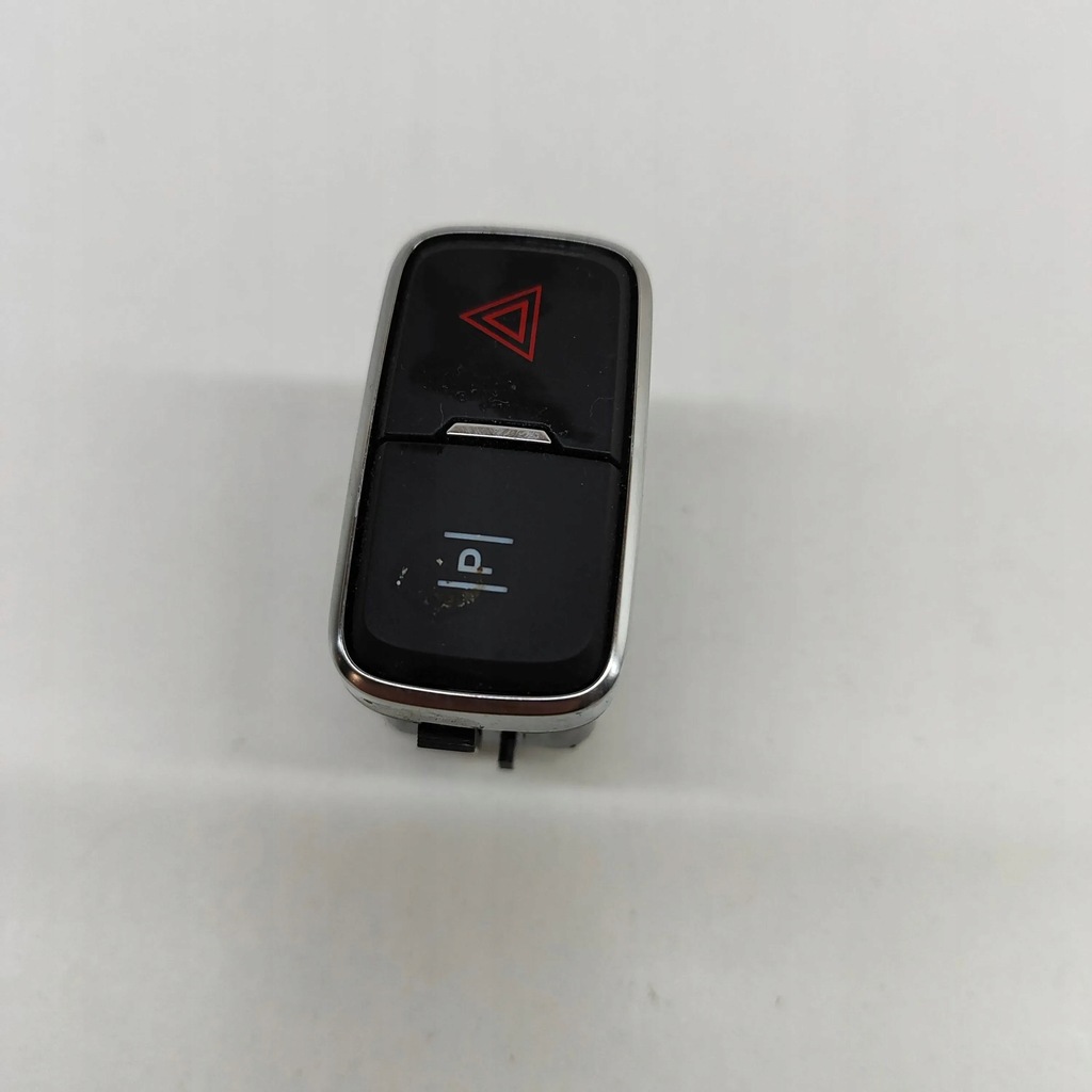 фото №7, Ford mustang mach-e 2020 кнопка света аварийных