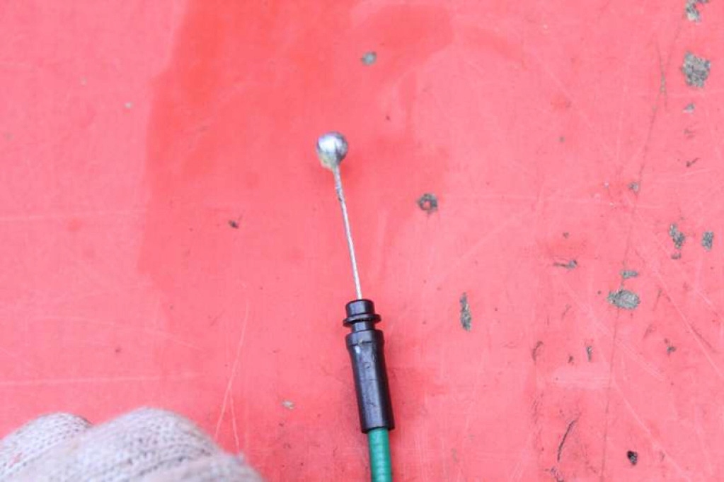 фото №8, Замок двері правий перед передній eu 81320-3z020 hyundai i40 15-20