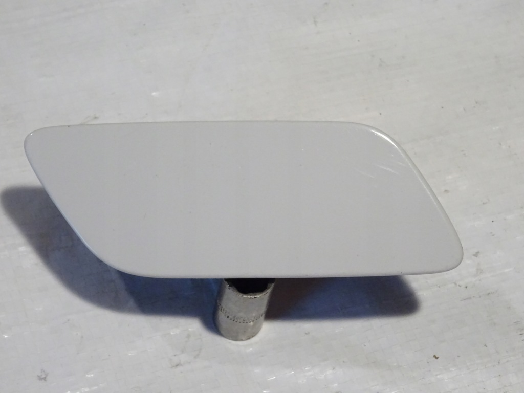 фото №1, Заглушка розпилювача перед права audi a1 ii 2 82a