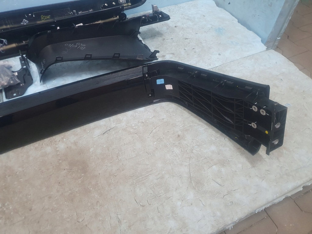 фото №8, Рейлинги кузов обшивка ford ranger 6 vi задняя 21-