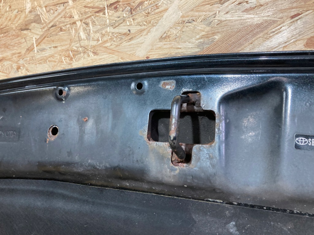 фото №8, Капот крышка двигателя toyota avensis t25 03-08