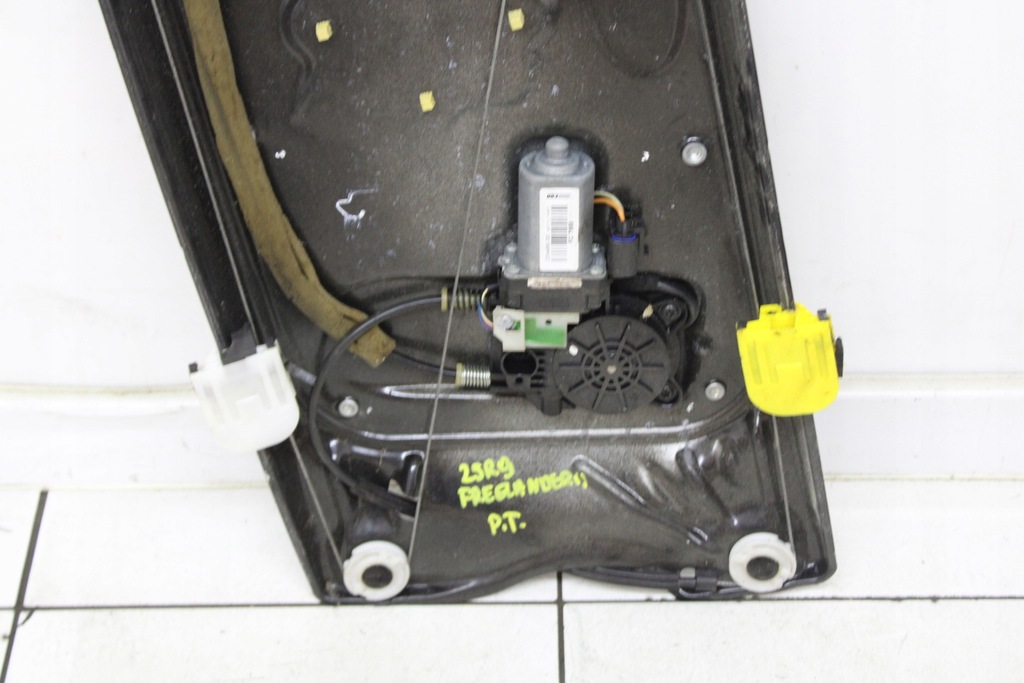 фото №3, Land rover freelander ii 2006r- подъемник стекло правый перед