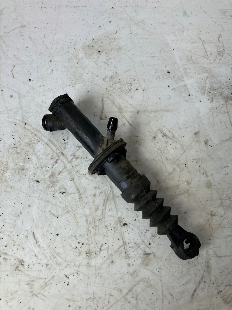 фото №1, Цилиндр сцепления clio iv 0.9 tce 306100642r