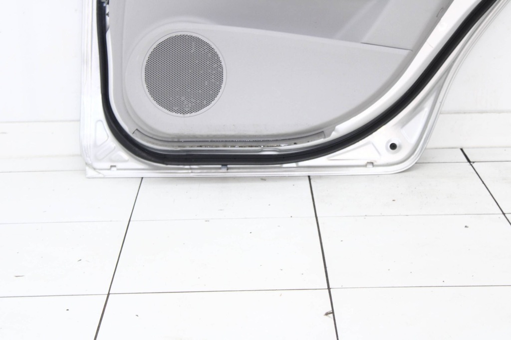 фото №8, Kia ceed i hb 2006r- дверь правое правый задняя задние 9s - код лакокрасочного покрытия