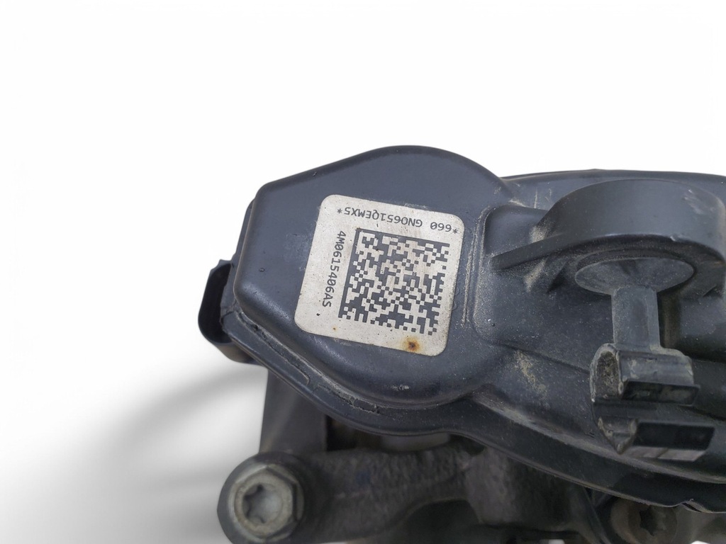 фото №6, Audi q7 4m 4m0615406as перед сторона права супорти