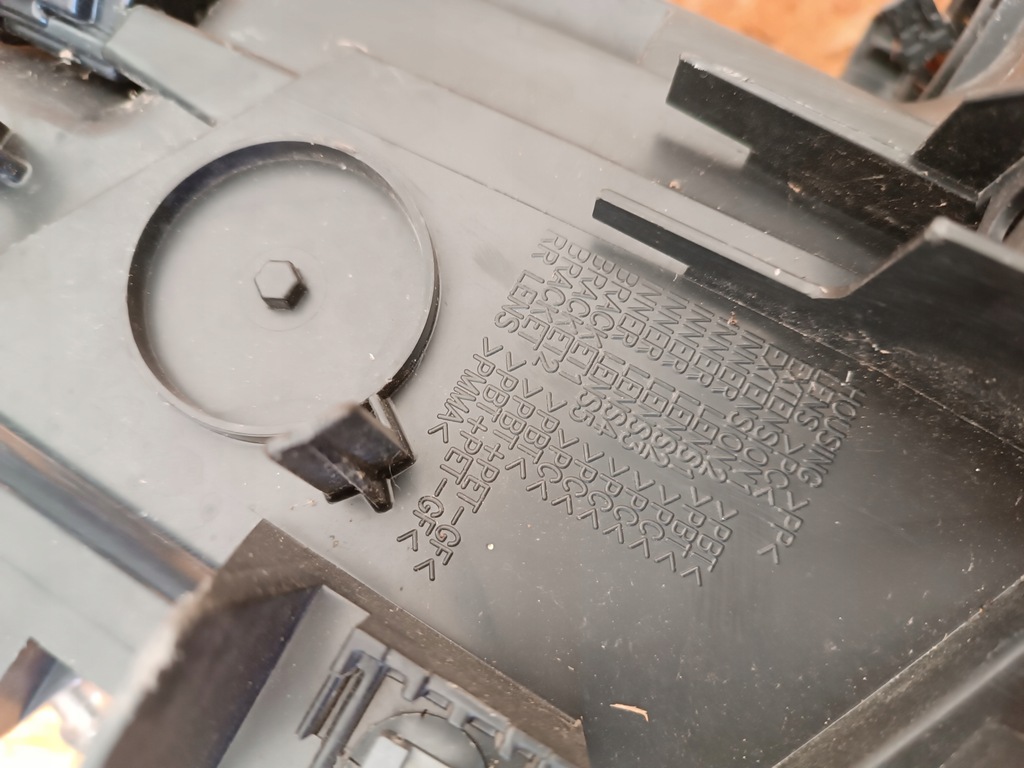 фото №13, Лампа лівий перед eu 20140327 лінза mazda 3 iii bm ксенон