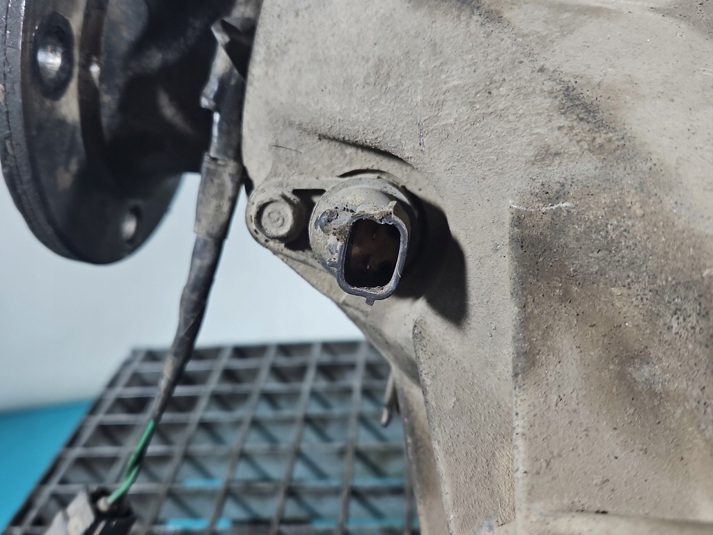 фото №12, Редуктор коробки ford ranger iv 06-11 2.5 tdci 4x4 4wd