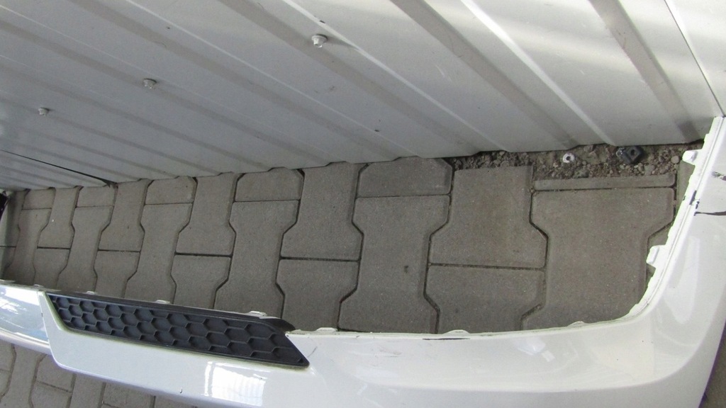 фото №3, Спойлер накладка задня volvo c30 r design lift 10-12