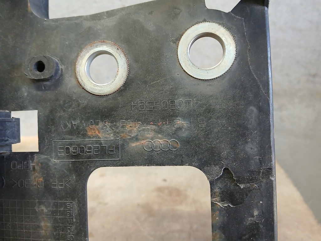 фото №8, Pas передний audi q7 4l 4l0805594