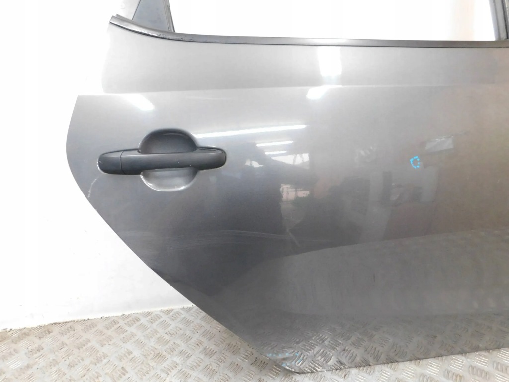 Дверь задний задняя правое  hyundai i30 hb 07- Цена