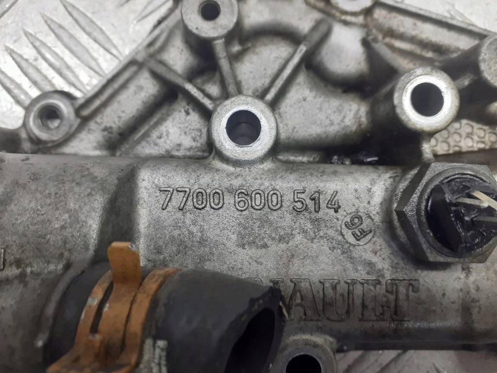 фото №3, Корпус термостата renault scenic ii 1.6 7700600514