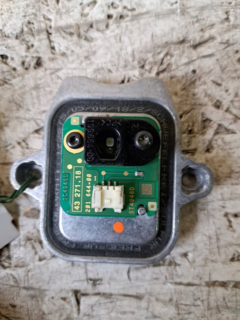 фото №1, Bmw f30 f31 3 f80 модуль jeż led 199660-00