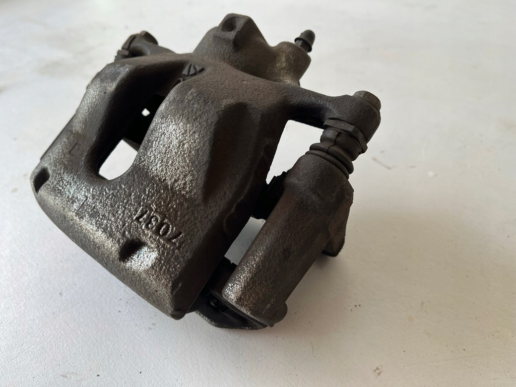 фото №3, C-hr chr суппорт передний левый перед