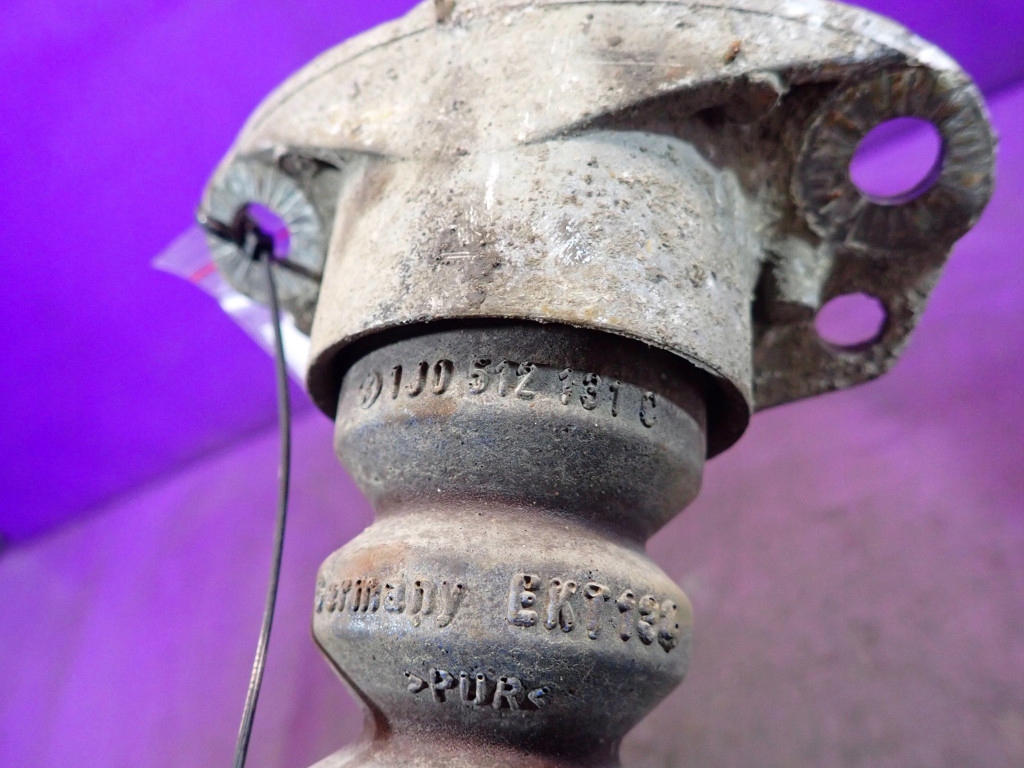 фото №8, Vw new beetle 98-05 1.9 амортизатор задняя правый. 556268