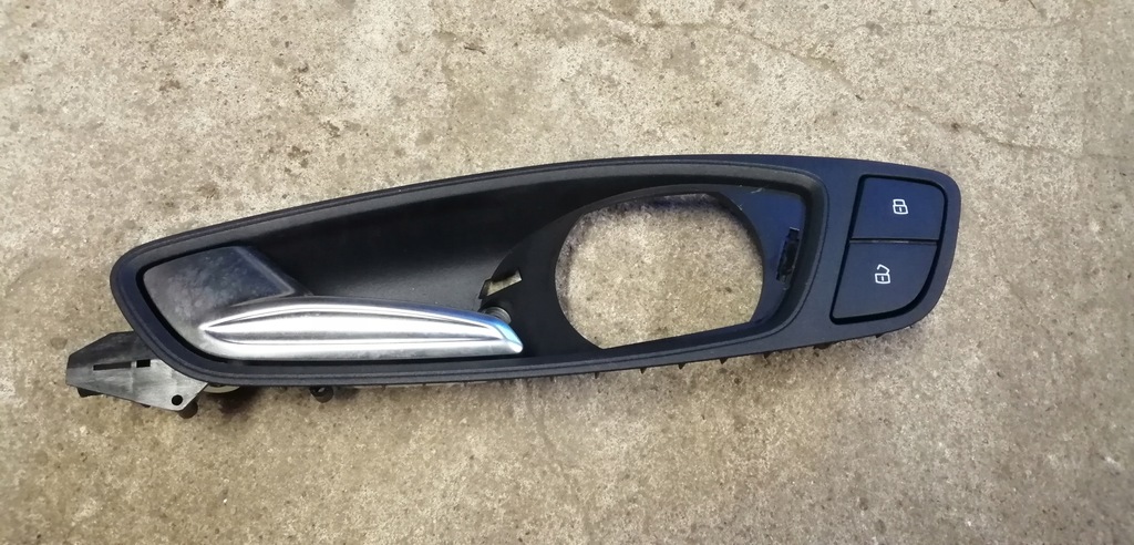 фото №1, Audi a1 10- 8x ручка левая передняя внутренняя