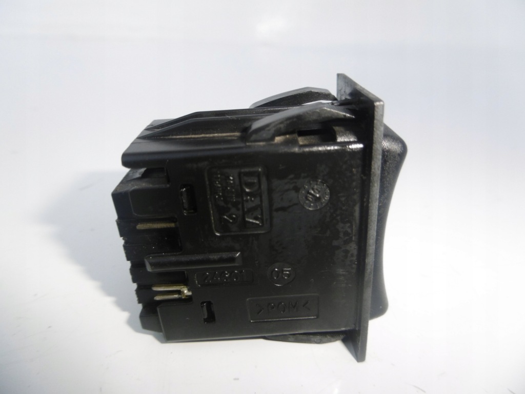 Перемикач люк 5010379349 renault magnum Доставка
