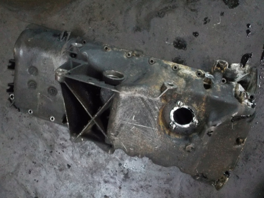 фото №4, Bmw x5 e70 3.5d поддон масляная